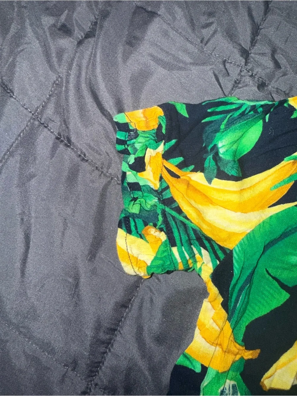 Old Navy Tropical Banana Leaf Print Top - Green, Yellow & Black